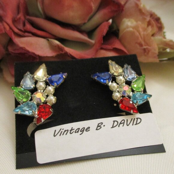 Vintage B DAVID Crystal Rhinestone Pearl Clip Earrings ~ Designer Earrings - Picture 8 of 11